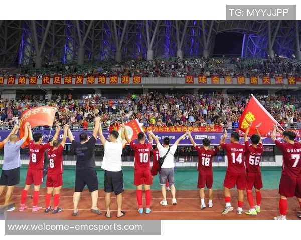 重燃激情与梦想50代足球爱好者的精彩人生与竞技之路 重燃激情与梦想50代足球爱好者的精彩人生与竞技之路